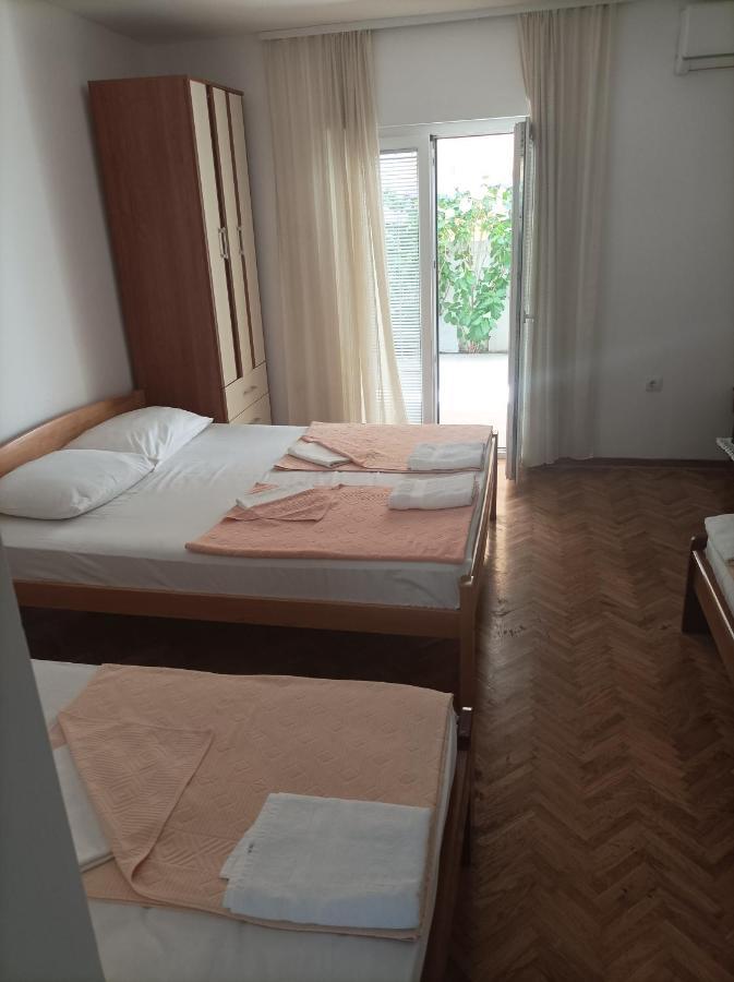 Apartmani Bastrica บุดวา ภายนอก รูปภาพ