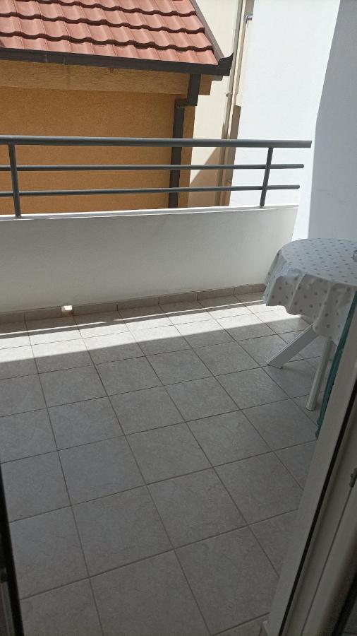 Apartmani Bastrica บุดวา ภายนอก รูปภาพ
