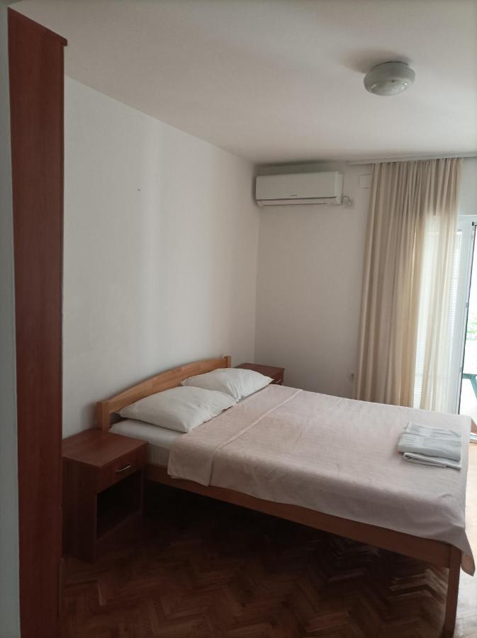 Apartmani Bastrica บุดวา ภายนอก รูปภาพ